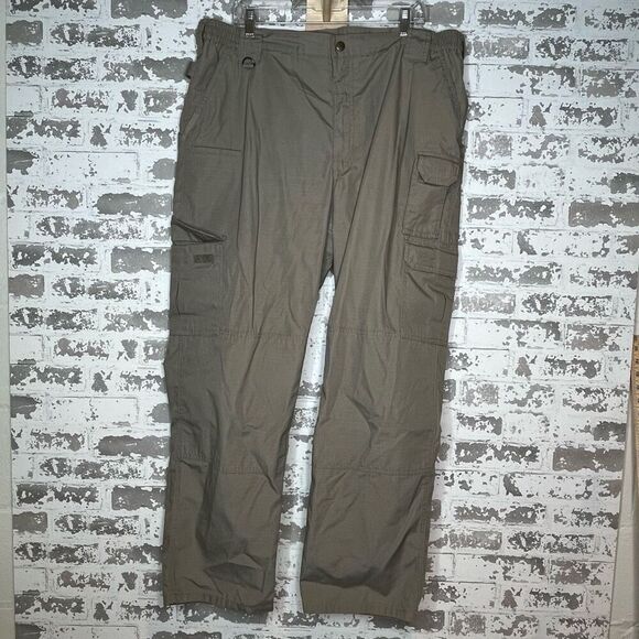 5.11 tactical | mens tan cargo tactical pants - Picture 8 of 9